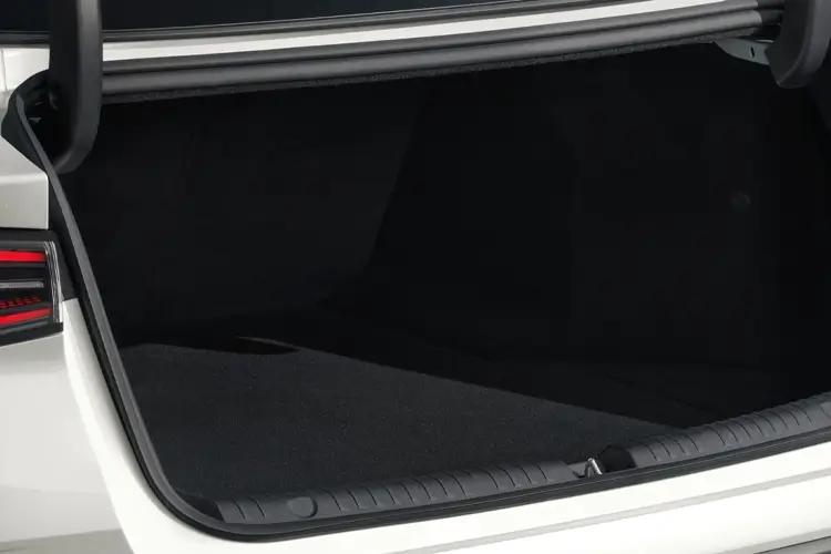 4078967 1.5 DM-i 212 Comfort 4dr e-CVT