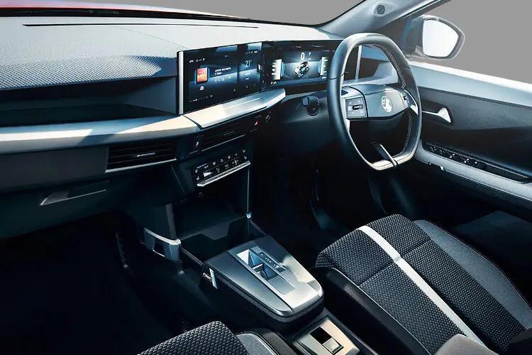 4002085 83kW Ultimate 44kWh 5dr Auto