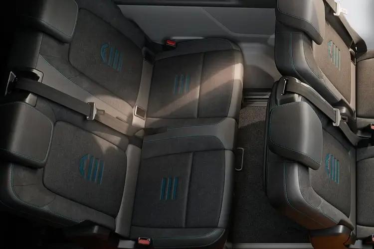 4037739 160kW 70kWh H1 Active 8 seater Auto